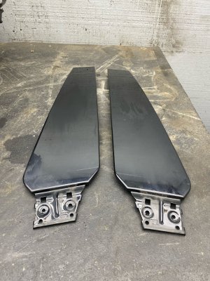 2019-2025 Audi Q7 Black Door B-Pillar Trim Panel Set - Front (Used OEM)