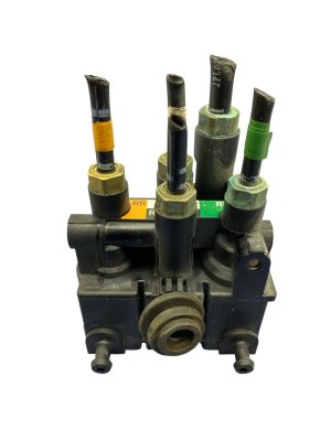 2018-2022 Jaguar I-Pace Air Suspension Valve Block Control Module (Used OEM)