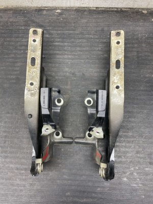2017-2024 Honda Ridgeline Hood Hinge Set - Front, Right (Passenger) (Used OEM)