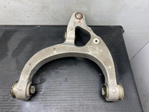 2022-2025 Jeep Wagoneer Rear Upper and Lower Suspension Control Arm Set - Front, Right (Passenger) (Used OEM)