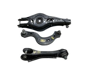 2022-2025 Hyundai Tucson Upper and Lower Suspension Control Arm Set - Rear, Right (Passenger) (Used OEM)