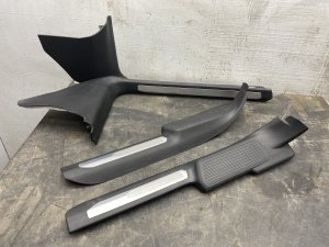 2022-2026 Jeep Wagoneer Front and Rear Door Sill Plate Trim Set (Used OEM)