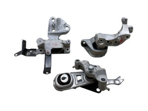 2023-2025 Mitsubishi Outlander Engine and Transmission Mount Set (Used OEM)