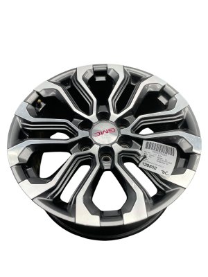 2023-2025 GMC Canyon Black 20x9 Y-Spoke Machined Charcoal Alloy Wheel (Used OEM)