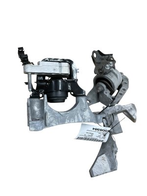 2019-2023 Lexus ES300h Engine Mount Support Bracket Set (Used OEM)