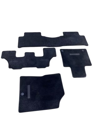 2021-2026 Kia Sorento Front and Rear Carpet Floor Mat Set (Used OEM)