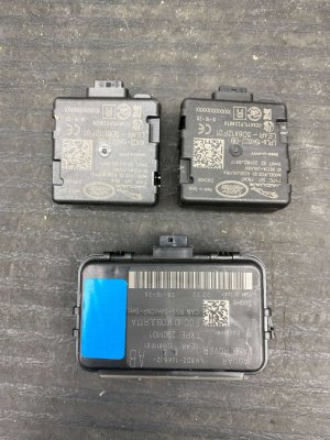 2023 Jaguar F-Pace Keyless Entry Receiver Control Module Set (Used OEM)
