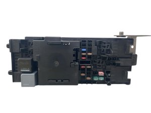 2017-2022 Land Rover Range Rover Sport Passenger Cabin Fuse Box (Used OEM)