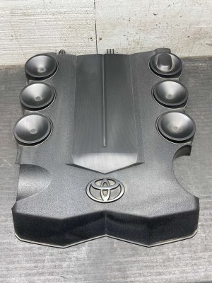 2010-2014 Toyota FJ Cruiser Engine Appearance Cover - Front (Used OEM)