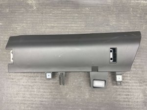  Tesla Model 3 Lower Knee Air Bag - Front (Used OEM)