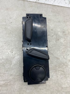 2023-2025 Ford F-550 Super Duty Power Seat Switch - Front (Used OEM)