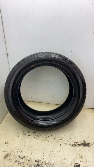 2025-2026 Lincoln Navigator Michelin Defender LTX M/S 2 275/50R22 115W Tire (Used OEM)