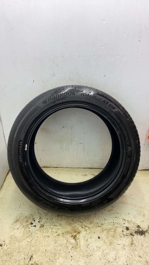 2019-2026 Dodge Durango 265/50R20 Hankook Ion Evo AS Tire (Used OEM)