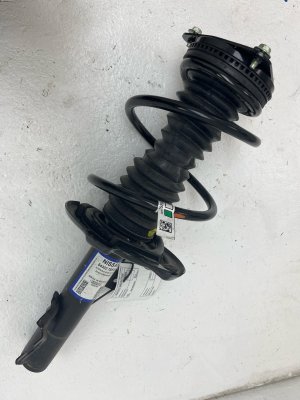 2020-2026 Nissan Sentra Suspension Strut and Shock Absorber Assembly - Front, Right (Passenger) (Used OEM)