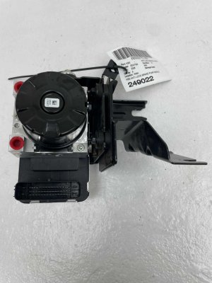 2026 Nissan Sentra ABS Anti-Lock Brake Pump Module (Used OEM)
