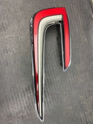  Tesla Model 3 Liftgate Mounted Taillight Assembly - Rear, Right (Passenger) (Used OEM)