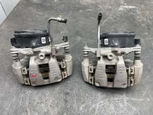 2022-2024 Ford Expedition Disc Brake Caliper with Electric Parking Brake Actuator - Rear, Left (Driver) (Used OEM)