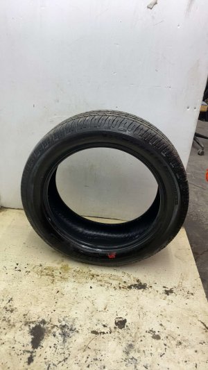 2025-2027 Lincoln Navigator Michelin Defender LTX M/S 2 275/50R22 115W Tire (Used OEM)