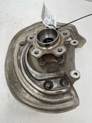 2022-2025 BMW M2 Steering Knuckle and Hub Assembly - Front, Right (Passenger) (Used OEM)
