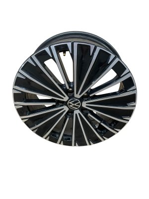 2025 Volkswagen Taos Black 18x7 Multi-Spoke Machined Alloy Wheel (Used OEM)