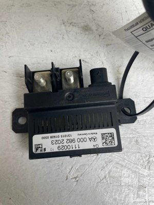 2008-2021 Mercedes-Benz C280 Fuse Relay Connector Box - Rear (Used OEM)