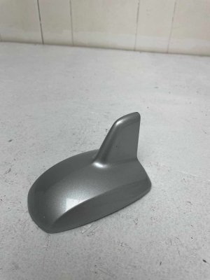 2012-2018 Mercedes-Benz CLS63 AMG Shark Fin Roof Radio Antenna Cover (Used OEM)