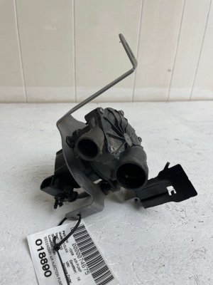 2025-2026 Volkswagen Tiguan Secondary Air Injection Pump (Used OEM)