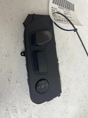 2018-2025 BMW X3 Power Seat Switch with Lumbar Support - Front (Used OEM)