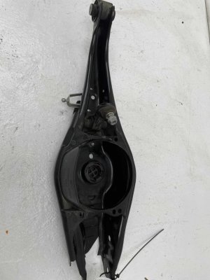 2018-2025 Volkswagen Tiguan Lower Spring Seat Control Arm - Rear, Left (Driver) (Used OEM)