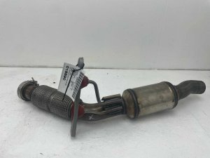 2025-2026 Volkswagen Tiguan Exhaust Flex Pipe Mid Section (Used OEM)