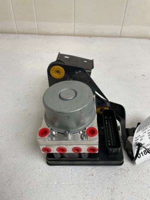 2025-2026 Volkswagen Tiguan ABS Pump and Control Module (Used OEM)