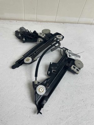 2022-2026 BMW 428i Door Power Window Regulator and Motor Assembly - Rear, Right (Passenger) (Used OEM)