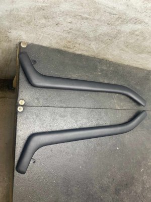 2020-2026 Lincoln Aviator Black Center Console Upper Trim Cover Panel Set - Front (Used OEM)