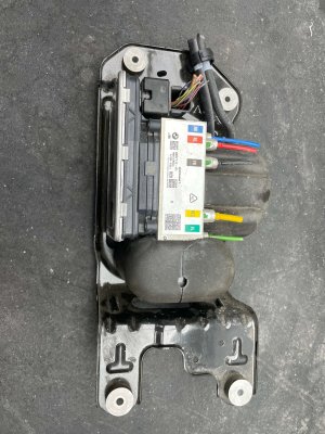 2020-2023 BMW X6 Air Suspension Compressor Pump Assembly (Used OEM)