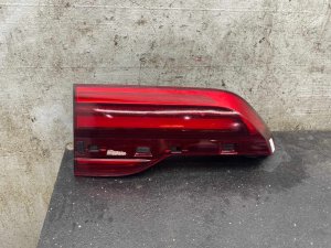 2019-2022 BMW X7 Liftgate Mounted Tail Light Assembly - Rear, Right (Passenger) (Used OEM)