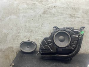 2020-2025 Lincoln Aviator Revel Subwoofer and Door Speaker Set - Front (Used OEM)