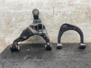 2007-2014 Toyota FJ Cruiser Upper and Lower Suspension Control Arm Set - Front, Left (Driver) (Used OEM)