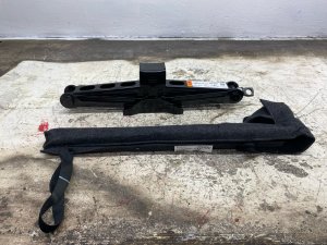 2021-2025 Ford F-150 Lifting Floor Jack Assembly (Used OEM)