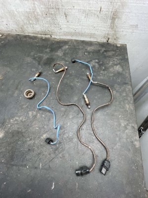 2016-2021 Mercedes-Benz C280 Upstream Oxygen Sensor Set (Used OEM)