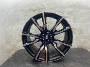 2019-2022 BMW X7 Black 22x10.5 V-Spoke Alloy Wheel (Used OEM)