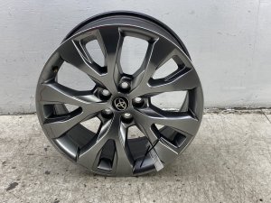 2024-2025 Toyota Grand Highlander Silver 20-Inch Silver Painted Alloy Wheel (Used OEM)