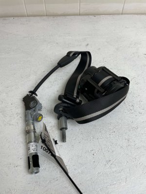 2024-2025 Ford Mustang Seat Belt Assembly - Front (Used OEM)