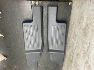 2020-2025 Lincoln Aviator Door Sill Plate Trim Cover Set - Rear (Used OEM)