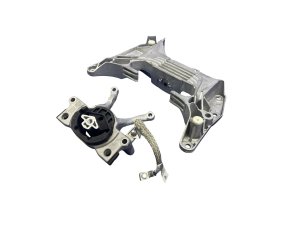 2019-2021 BMW X6 Transmission Support Mount Bracket Set (Used OEM)
