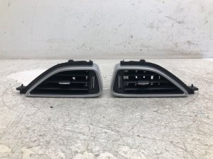 2017-2020 Jaguar F-Pace Dashboard Outer A/C Air Vent Grille Set - Front (Used OEM)