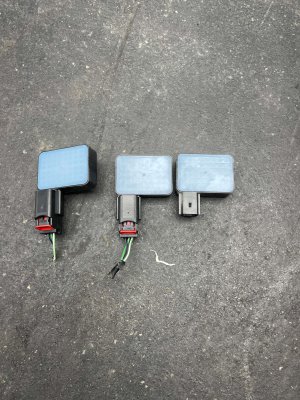 2025 Ford Expedition Bluetooth Antenna Control Module (Used OEM)