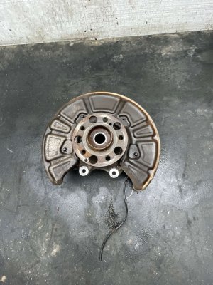 2022-2023 Volkswagen Taos Spindle Knuckle and Wheel Hub Assembly - Rear, Left (Driver) (Used OEM)