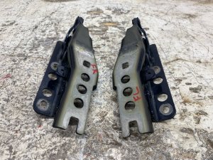 2006-2019 Bentley Flying Spur Hood Hinge Support Bracket Set - Front, Right (Passenger) (Used OEM)