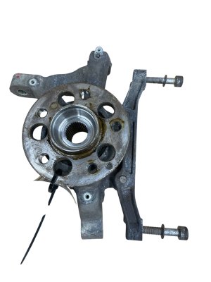 2014-2018 Mercedes-Benz CLS63 AMG Steering Knuckle and Wheel Hub Assembly - Front, Right (Passenger) (Used OEM)