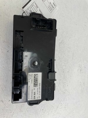 2025-2026 Volkswagen Tiguan Temperature Control Module (Used OEM)